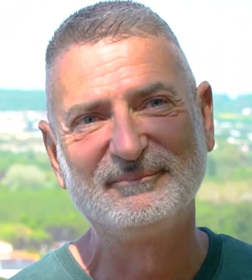 L&eacute;v&ecirc;que
